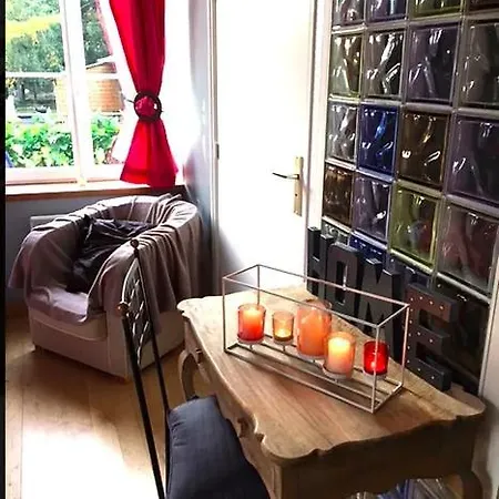 Otel Domaine Des Celestins Bernay-en-Ponthieu