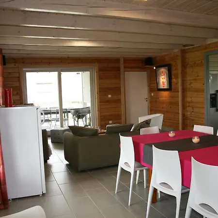 Domaine Des Celestins Bed & Breakfast *