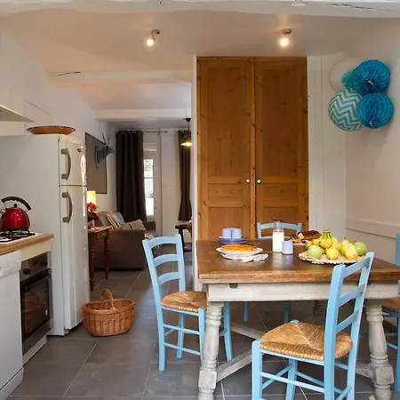 Domaine Des Celestins Otel Bernay-en-Ponthieu