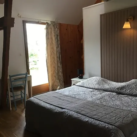 Otel Domaine Des Celestins