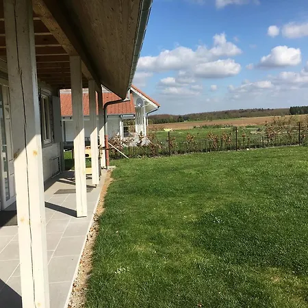 Domaine Des Celestins Otel