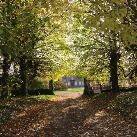Domaine Des Celestins Hotel Bernay-en-Ponthieu