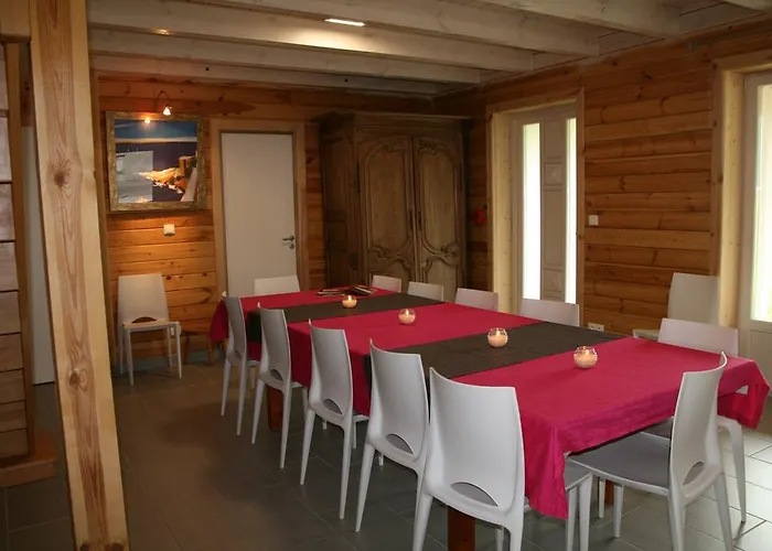 Domaine Des Celestins Hotel *