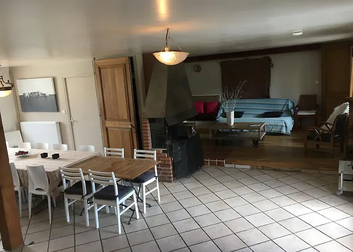 Hotel Domaine Des Celestins Bernay-en-Ponthieu