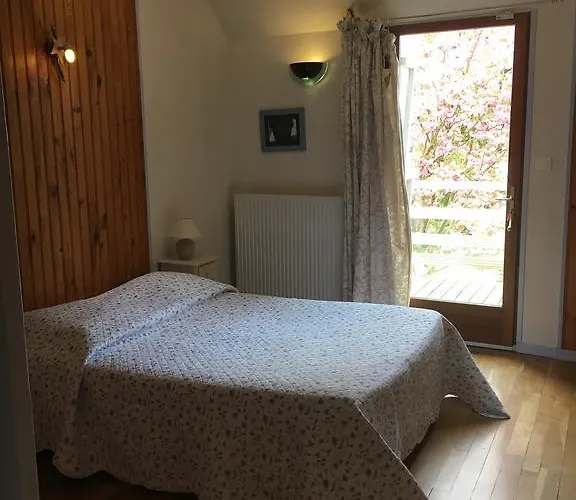 Hotel Domaine Des Celestins Bernay-en-Ponthieu